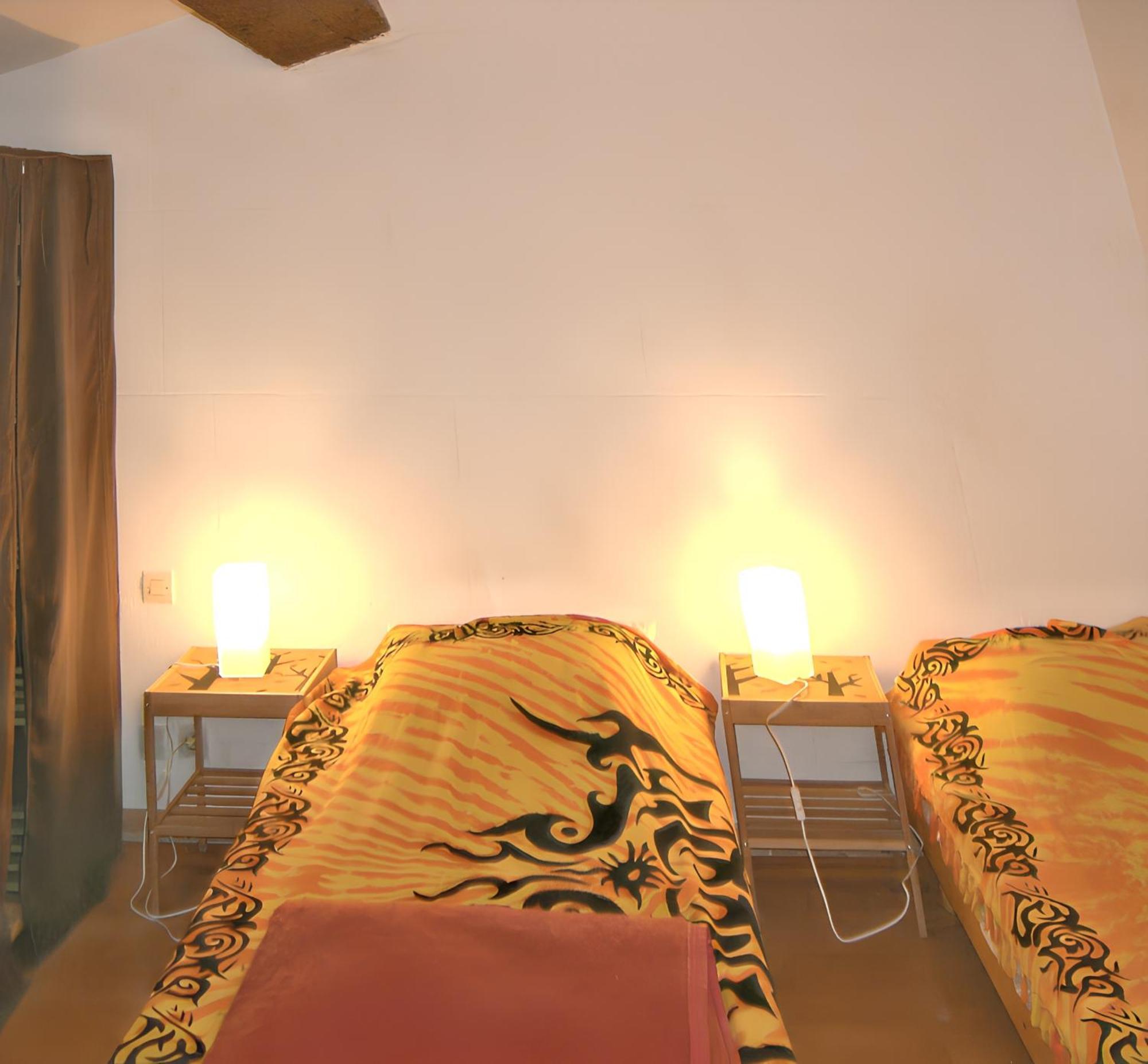 Maison de 3 chambres a Noves avec terrasse amenagee et WiFi Extérieur photo